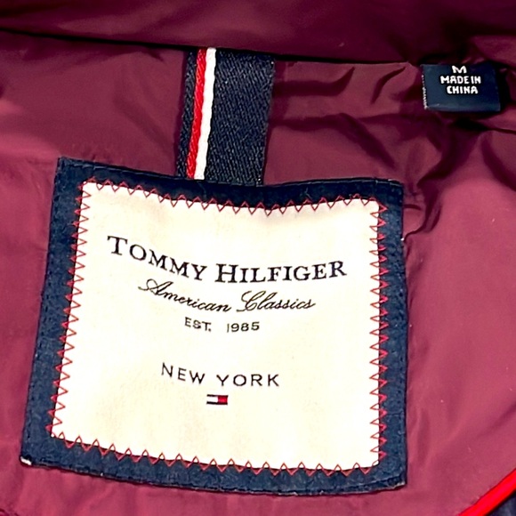Tommy Hilfiger Burgandy Puffer Long Jacket Coat Detachable Faux Fur Hoodie M - Picture 7 of 15
